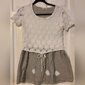 Luddes White and Black Embellished Tie Front Sundress Size 12-14